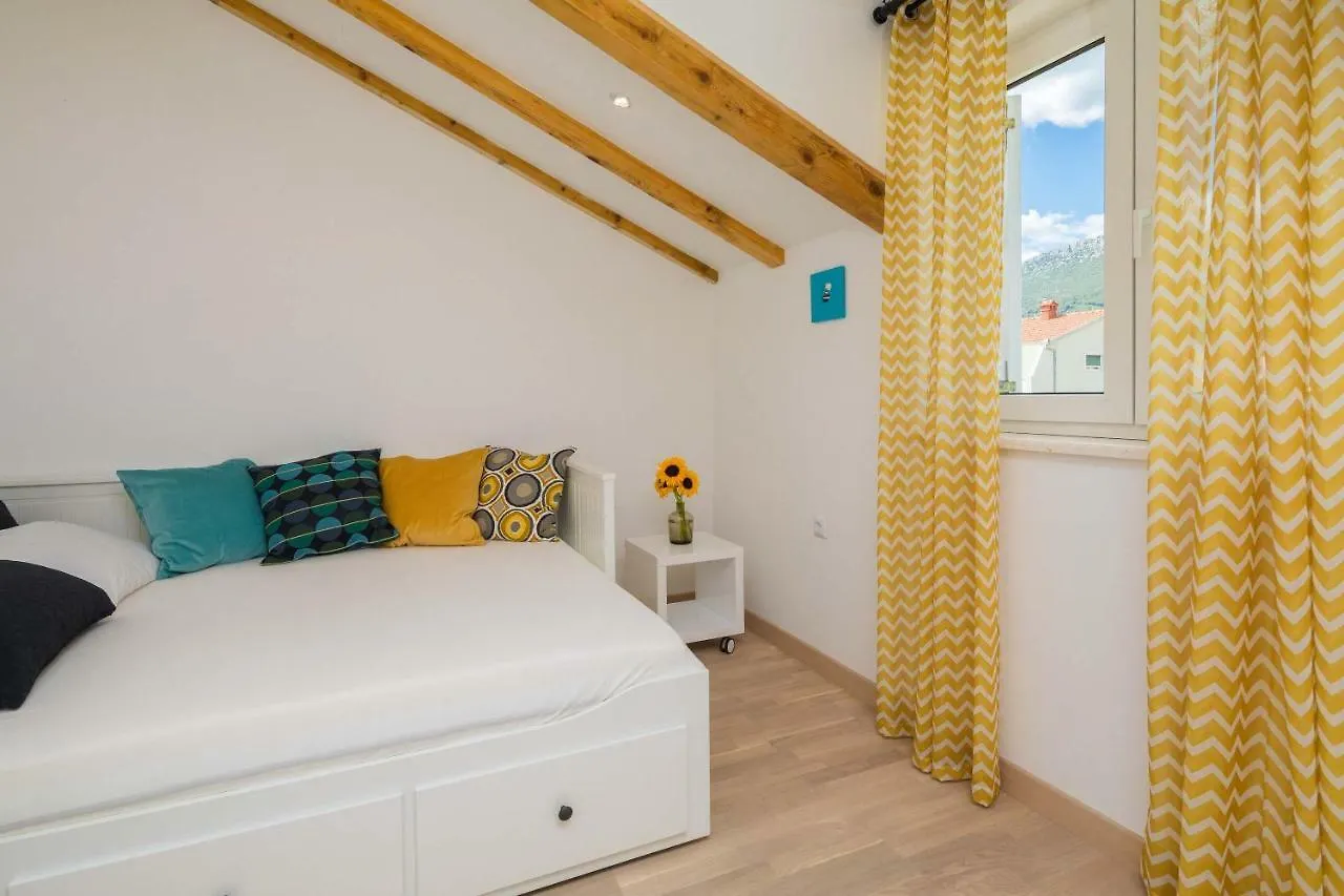 Otium Apartment Kastela